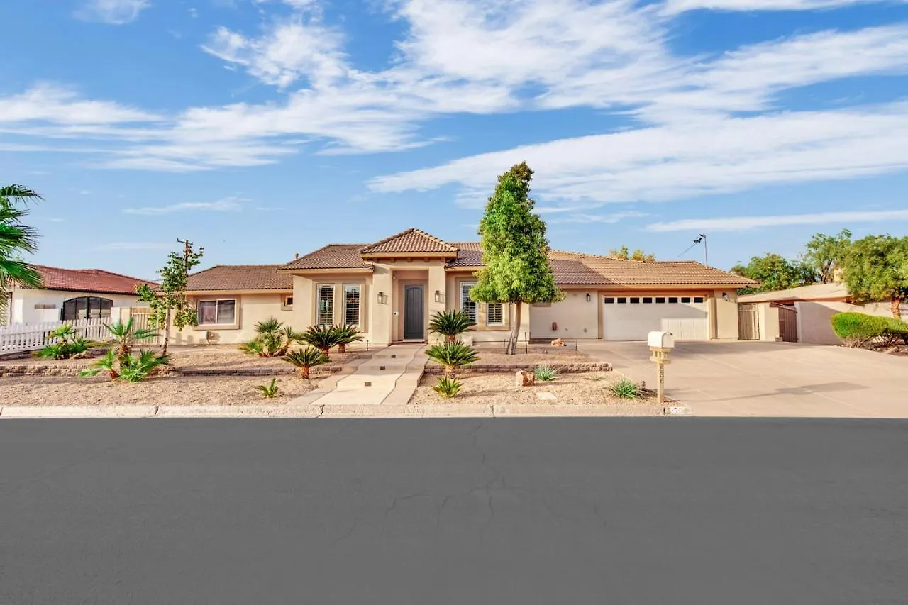Oasis Retreat At Henderson Greens Las Vegas Holiday home